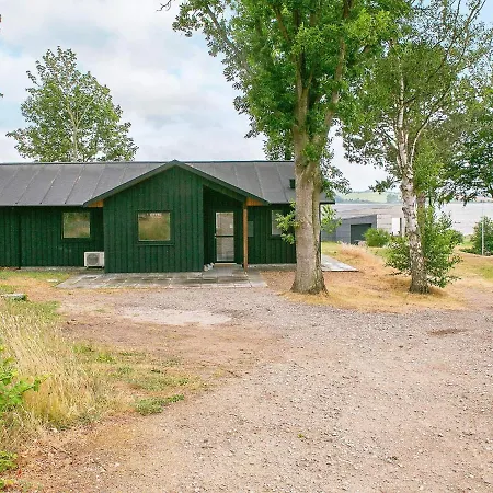12 Person In Holiday home