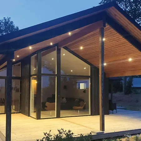 Nyaraló 12 Person In *