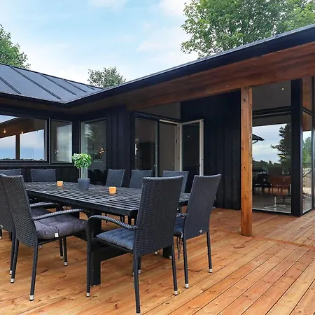 Nyaraló 12 Person In